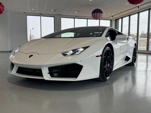 2016 Lamborghini Huracan LP580-2