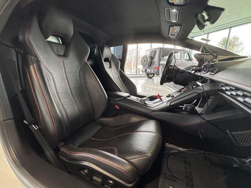 2016 Lamborghini Huracan LP580-2