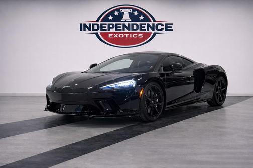 2020 McLaren GT Base