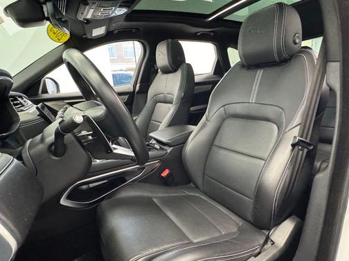 2025 Jaguar F-PACE R-Dynamic S P250 AWD Automatic