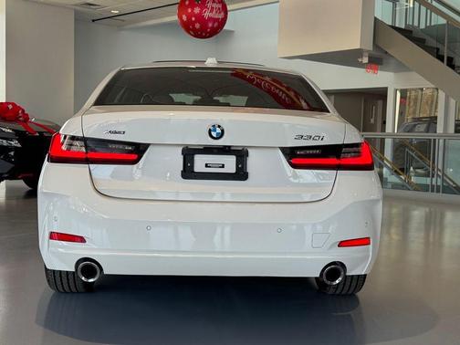 2023 BMW 330 xDrive