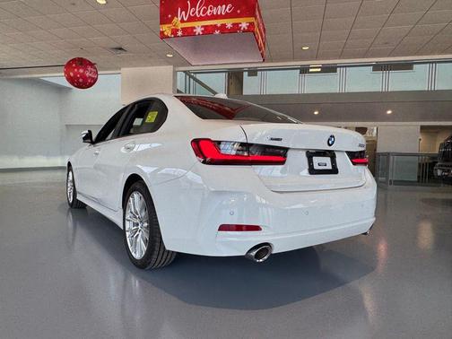 2023 BMW 330 xDrive