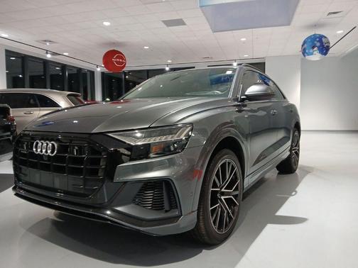 2020 Audi Q8 55 Prestige
