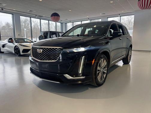 2022 Cadillac XT6 Premium Luxury AWD