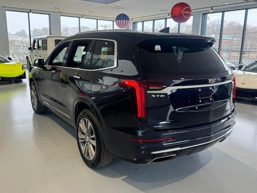 2022 Cadillac XT6 Premium Luxury AWD