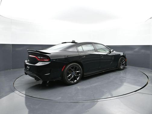 Pitch Black Clearcoat 2022 Dodge Charger R/T