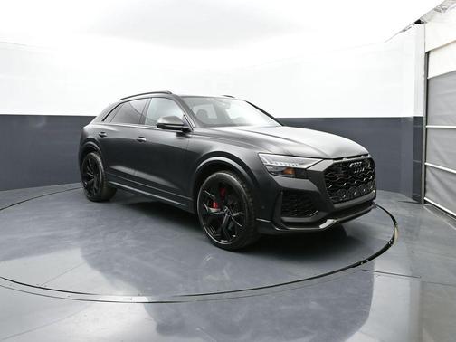 Daytona Gray Pearl 2021 Audi RS Q8 4.0T
