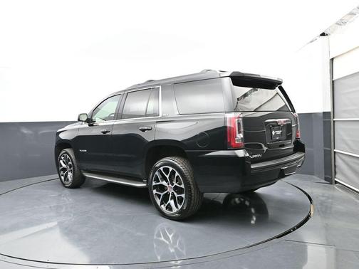 Onyx Black 2016 GMC Yukon SLT