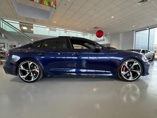 Navarra Blue Metallic 2022 Audi RS 5 2.9T