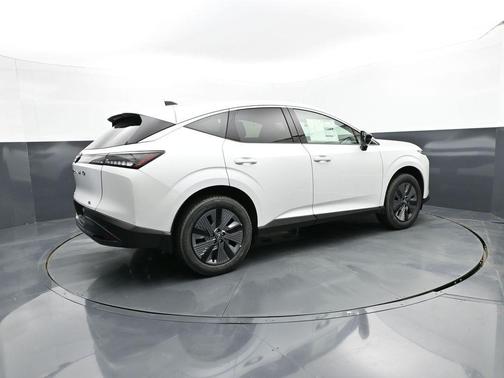 Everest White Pearl Tricoat 2026 Nissan Murano SL
