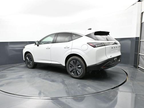 Everest White Pearl Tricoat 2026 Nissan Murano SL