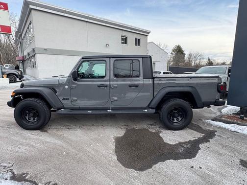 2020 Jeep Gladiator Sport S