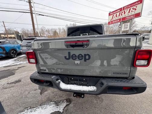 2020 Jeep Gladiator Sport S