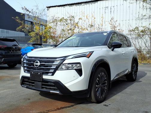 2024 Nissan Rogue Platinum