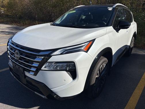 2024 Nissan Rogue Platinum