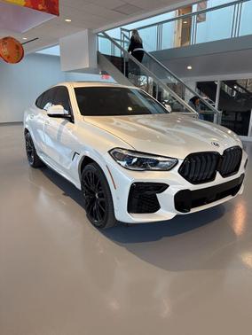 2023 BMW X6 M50i
