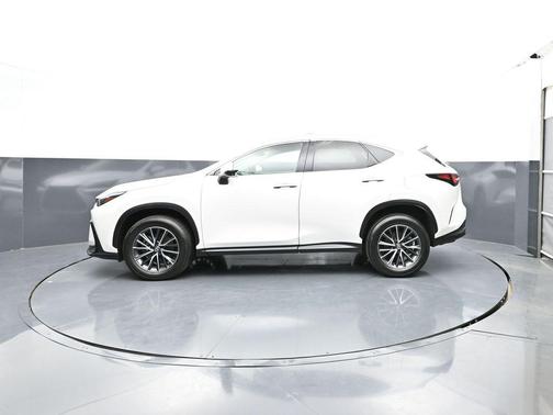 White Pearl 2024 Lexus NX 350 Premium