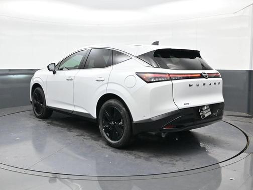 2025 Nissan Murano SV