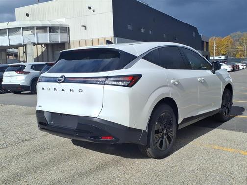 2025 Nissan Murano SV