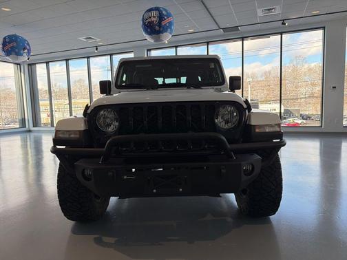 2021 Jeep Gladiator Willys 4x4
