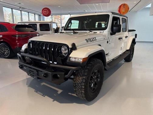 2021 Jeep Gladiator Willys 4x4
