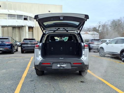 2025 Nissan Pathfinder SV 4WD