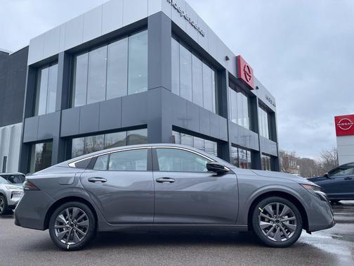 2026 Nissan Sentra SL