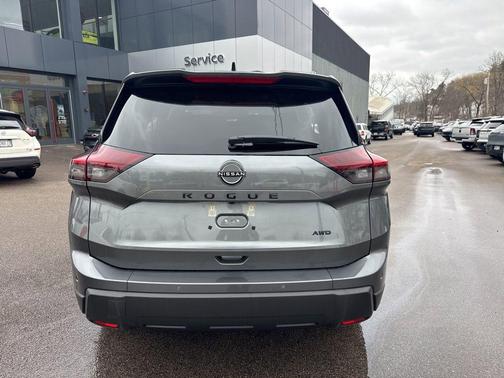 Gun Metallic 2026 Nissan Rogue Dark Armor