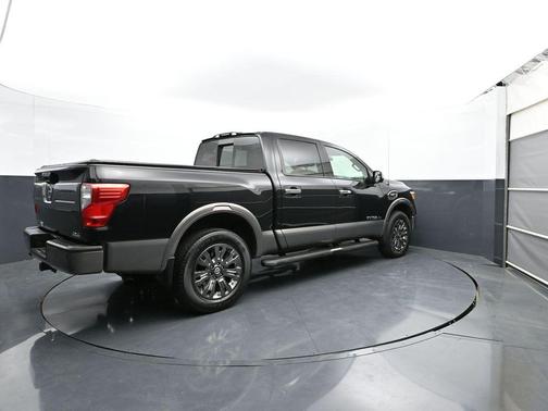 Magnetic Black 2017 Nissan Titan Platinum Reserve
