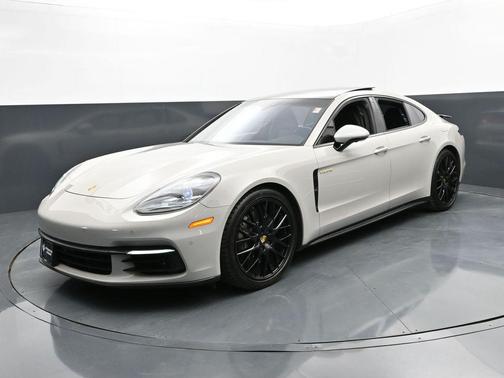 2020 Porsche Panamera 4 10 Years Edition