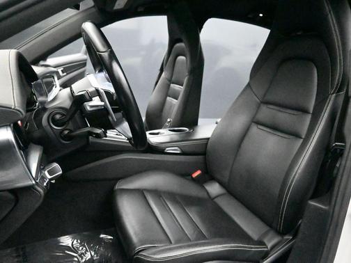 2020 Porsche Panamera 4 10 Years Edition