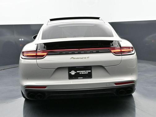 2020 Porsche Panamera 4 10 Years Edition