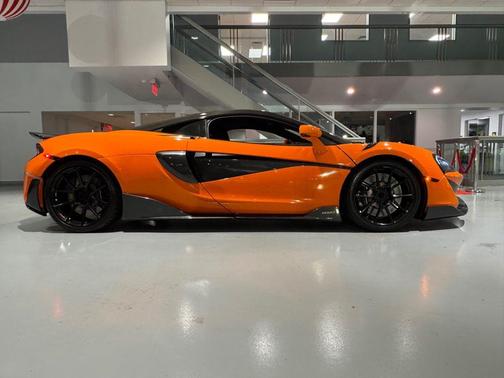 2019 McLaren 600LT Base