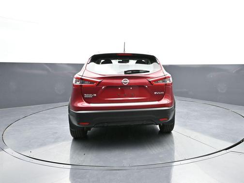 Scarlet Ember Pearl Metallic 2022 Nissan Rogue Sport SV