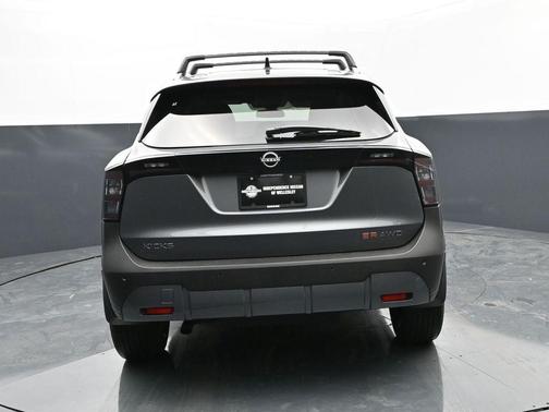 Gun Metallic 2026 Nissan Kicks SR