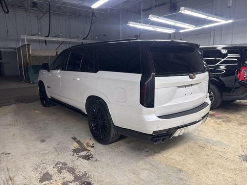 2023 Cadillac Escalade ESV V-Series