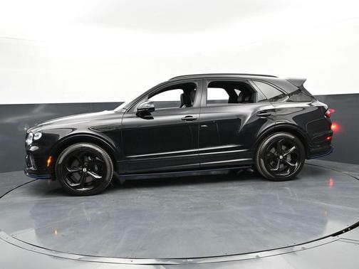 2025 Bentley Bentayga S Black Edition