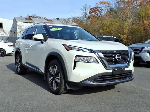 2022 Nissan Rogue SL