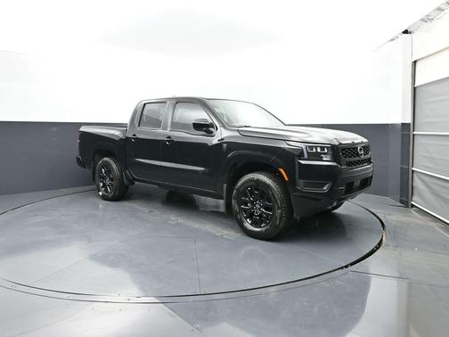 Super Black 2026 Nissan Frontier SV