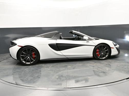 White 2019 McLaren 570S Base