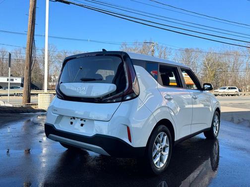 2023 Kia Soul S
