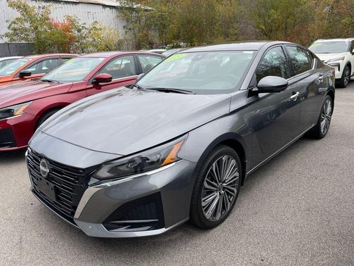 2024 Nissan Altima 2.5 SL