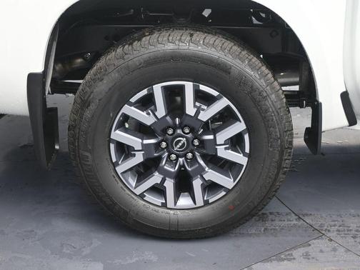 Glacier White 2026 Nissan Frontier SV