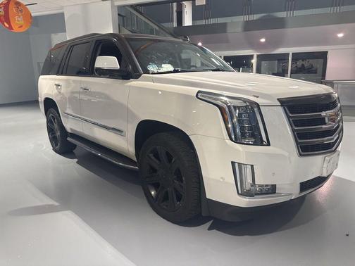 2019 Cadillac Escalade Luxury