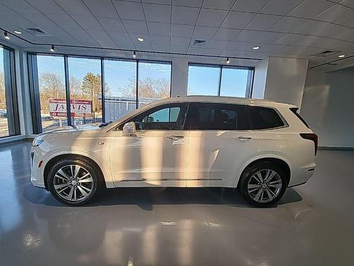 2020 Cadillac XT6 Premium Luxury FWD