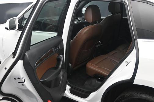 White 2017 Audi Q5 2.0T Premium