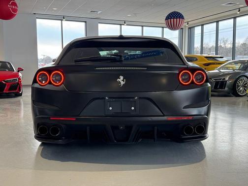 2018 Ferrari GTC4Lusso T
