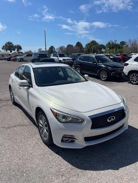 2014 INFINITI Q50 Premium