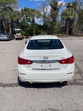 2014 INFINITI Q50 Premium