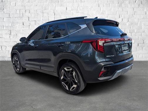 2025 Kia Seltos SX Turbo